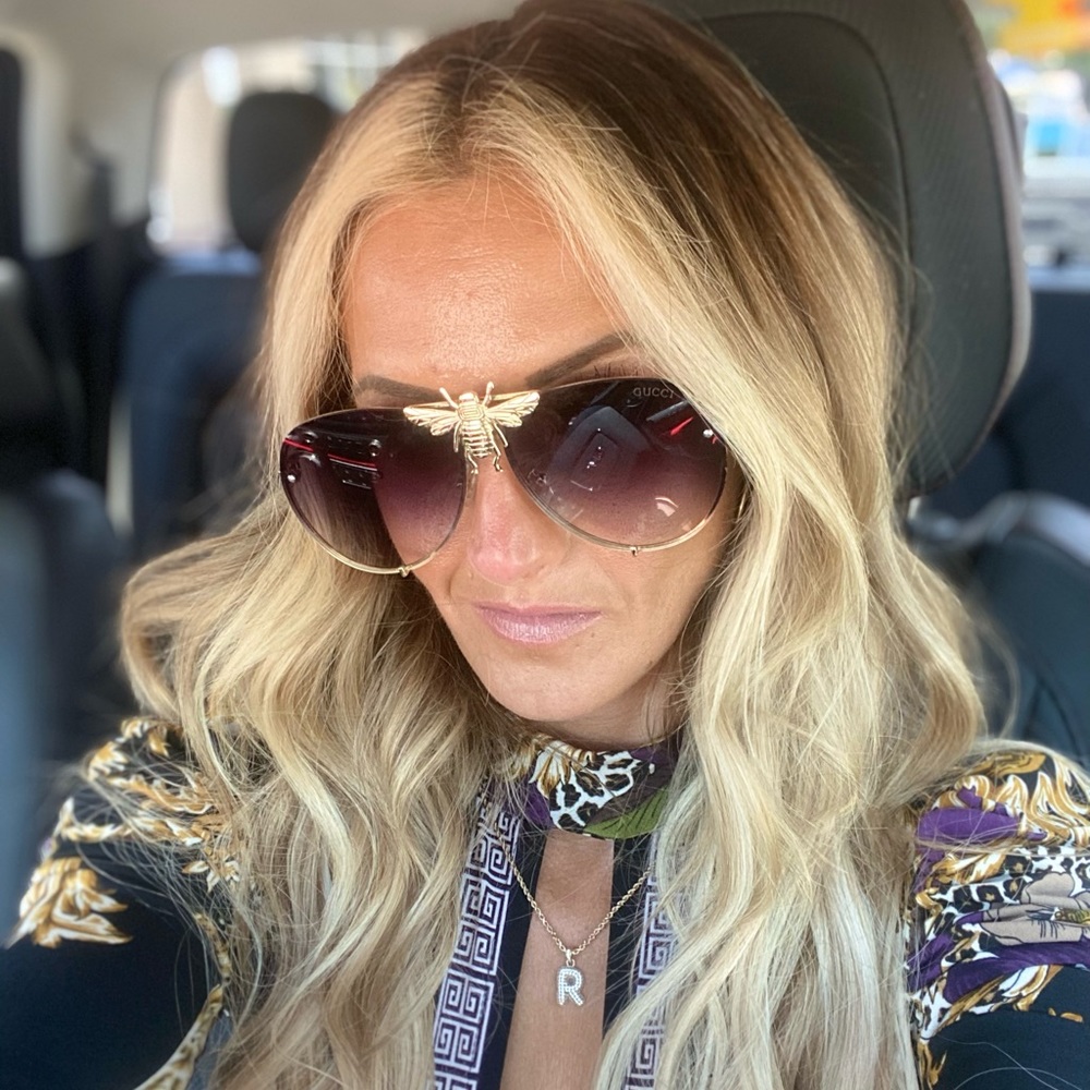 Meet your Posher, Mr & Mrs. Barker